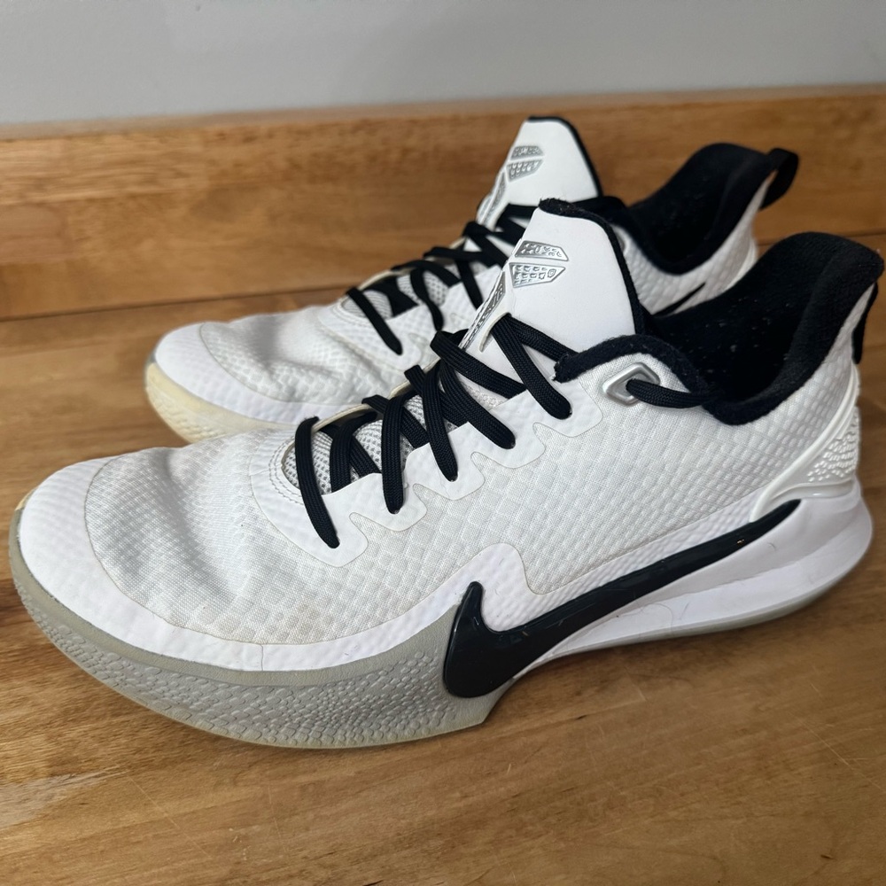 Nike White and Black Athletic Shoes